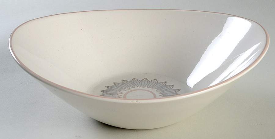Fancy Free 9" Round Vegetable Bowl by Metlox - Poppytrail - Vernon-1