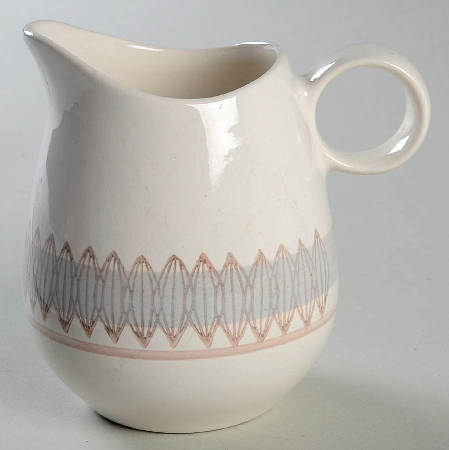 Fancy Free Creamer by Metlox - Poppytrail - Vernon-1