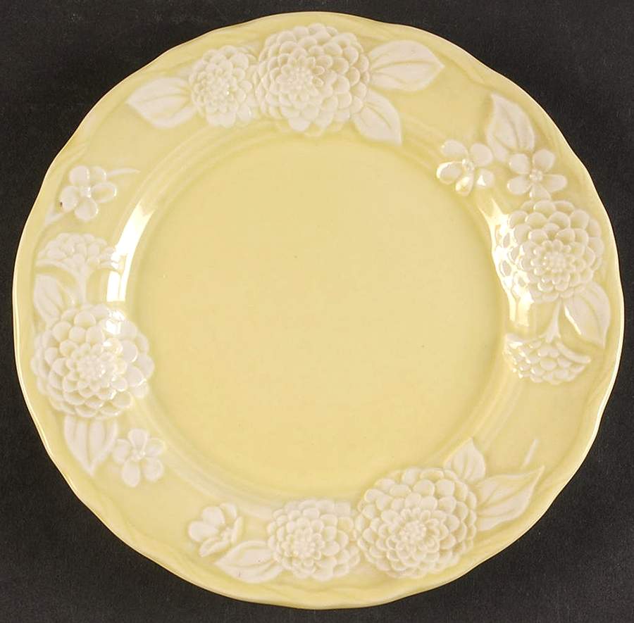 Flora Lace Salad Plate by Metlox - Poppytrail - Vernon-1
