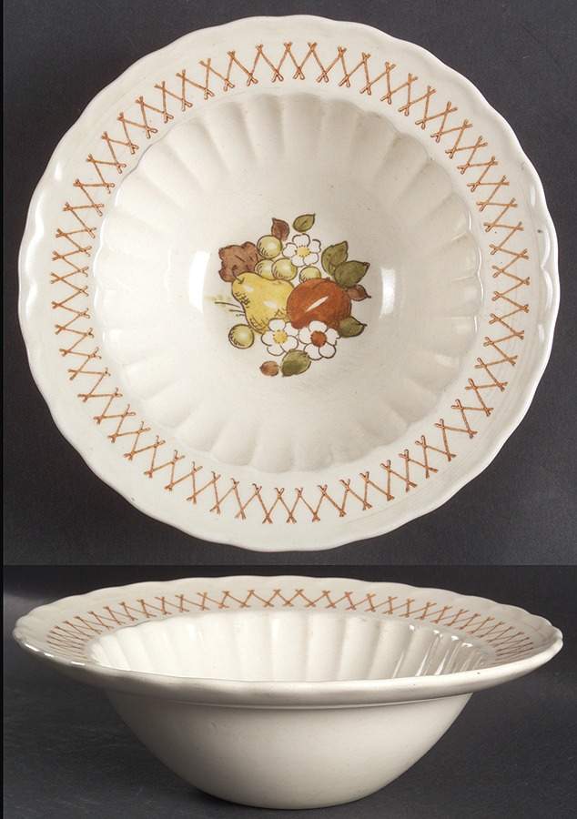 Fruit Basket 8" Round Vegetable Bowl by Metlox - Poppytrail - Vernon-1