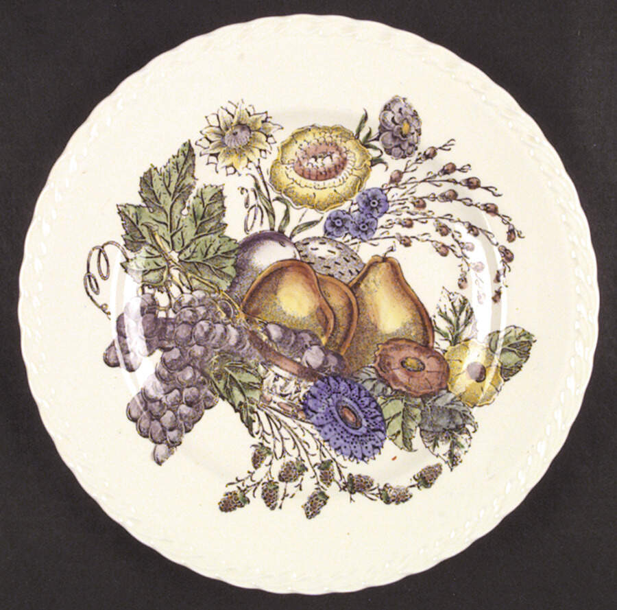 Fruitdale Dinner Plate by Metlox - Poppytrail - Vernon-1