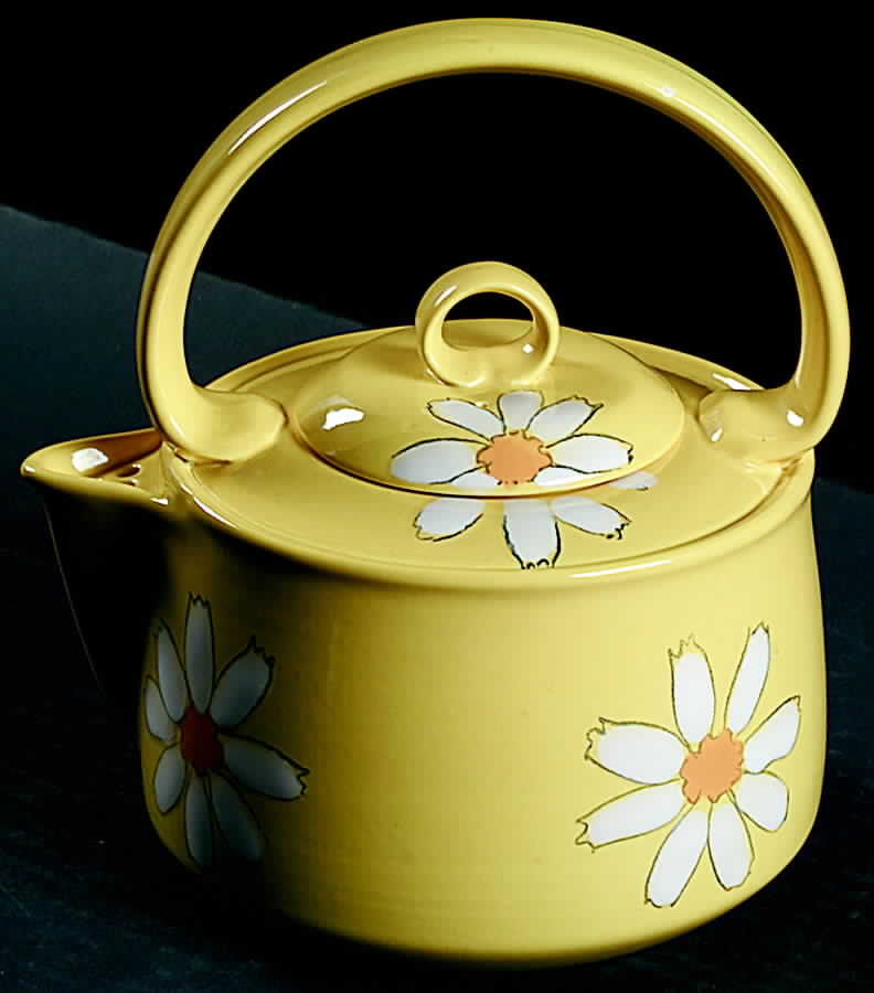 Gaiety Teapot & Lid by Metlox - Poppytrail - Vernon-1