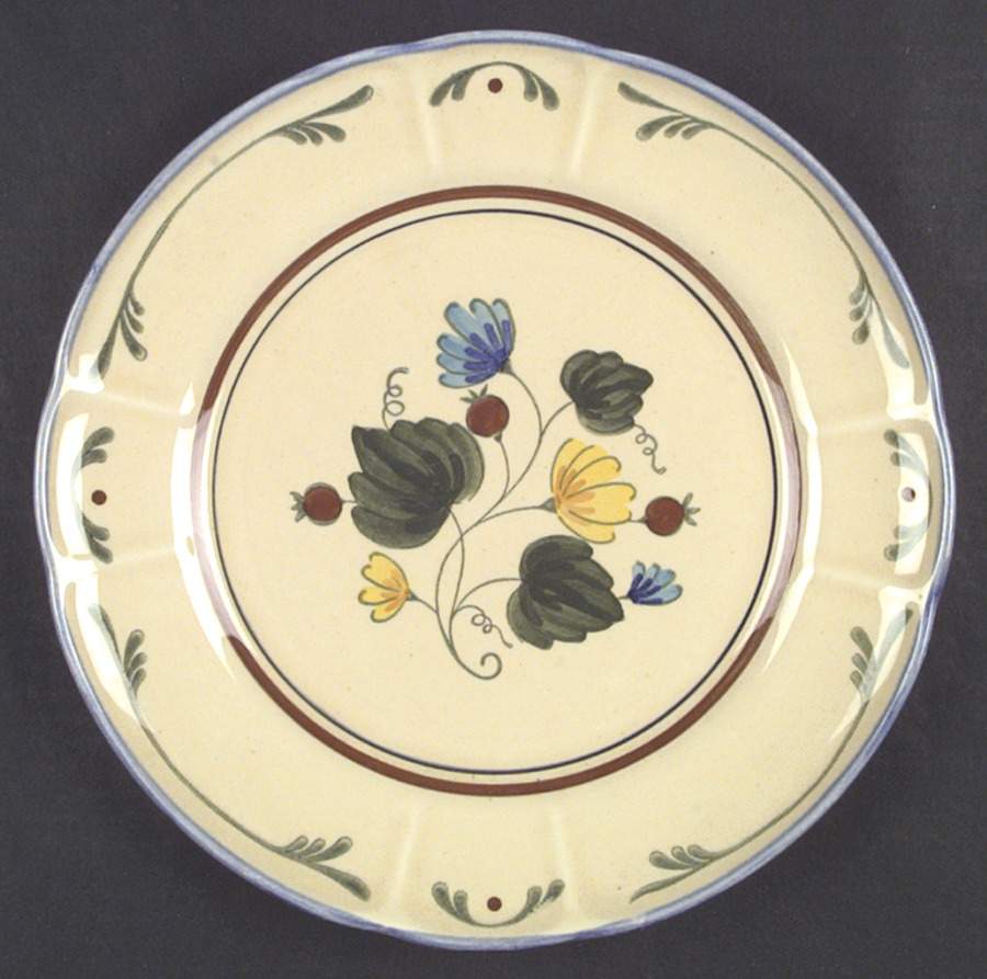 Gigi Dinner Plate by Metlox - Poppytrail - Vernon-1