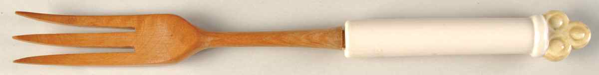 Golden Fruit Salad Serving Fork with Wood Prongs by Metlox - Poppytrail - Vernon-1