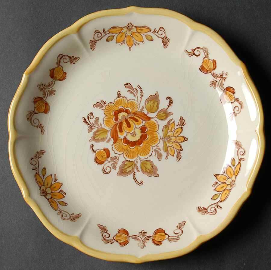 Golden Garden Salad Plate by Metlox - Poppytrail - Vernon-1
