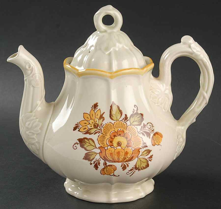 Golden Garden Teapot & Lid by Metlox - Poppytrail - Vernon-1