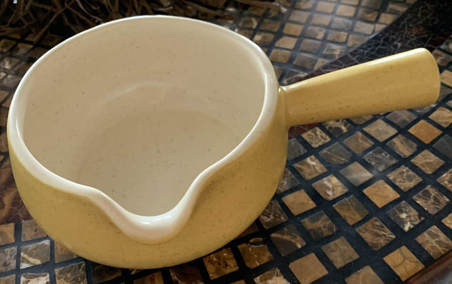 Golden Scroll Gravy Boat by Metlox - Poppytrail - Vernon-1