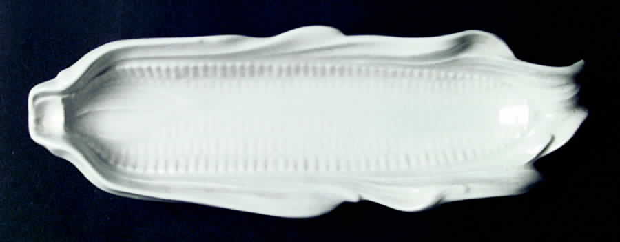 Gourmet White Boiled Corn Holder by Metlox - Poppytrail - Vernon-1