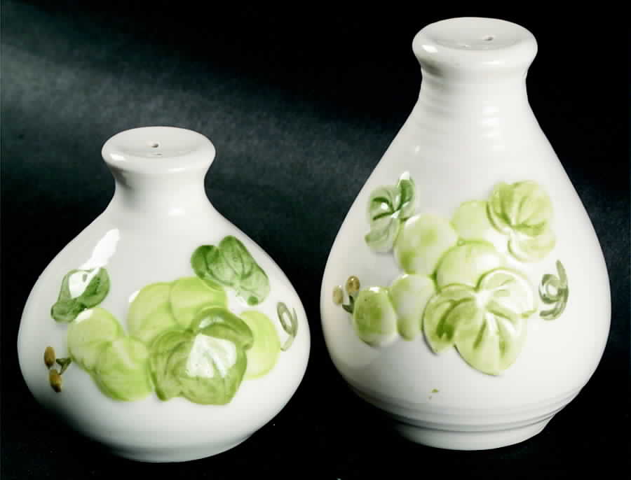Grape Arbor Green Salt & Pepper Set by Metlox - Poppytrail - Vernon-1