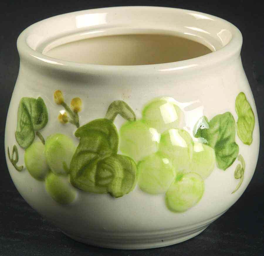 Grape Arbor Green Sugar Bowl No Lid by Metlox - Poppytrail - Vernon-1
