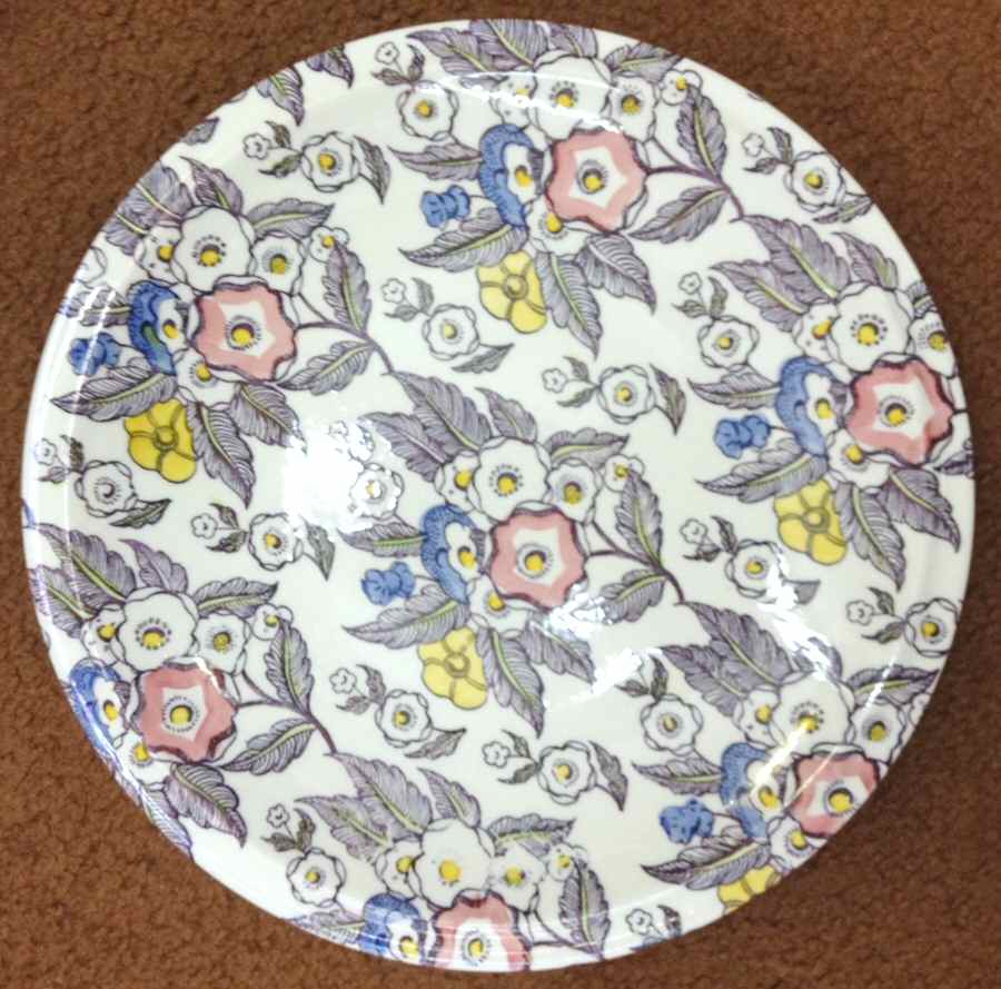 Grace Dinner Plate by Metlox - Poppytrail - Vernon-1