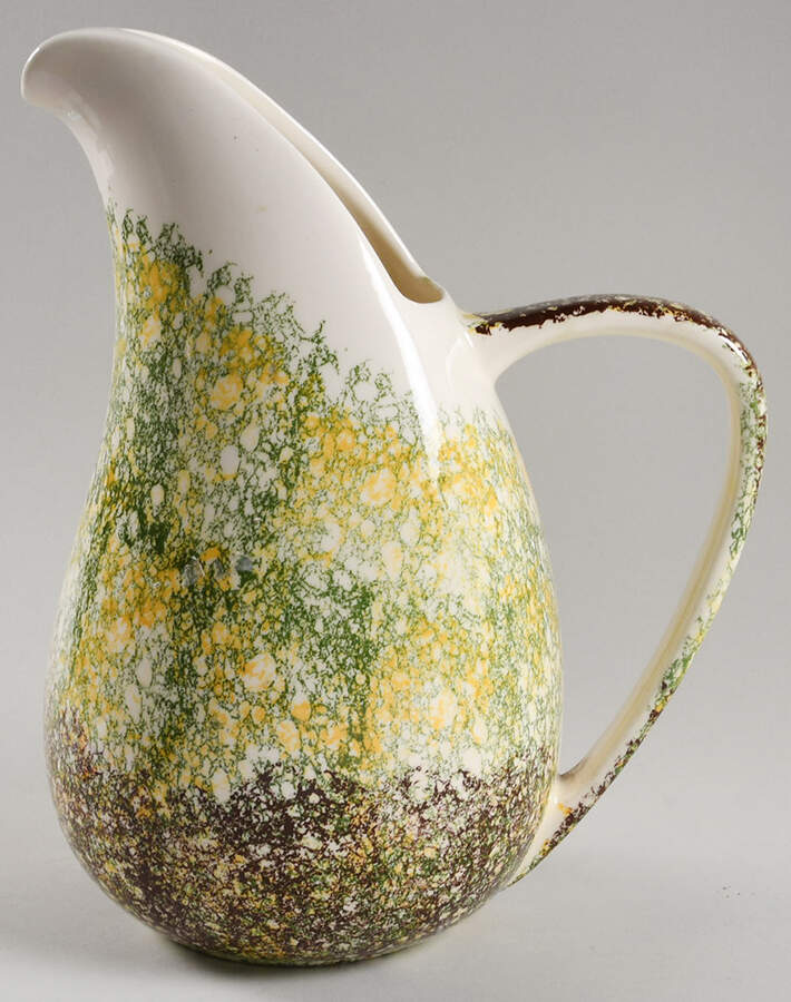 Hawaiian Coral 2 Quart Jug by Metlox - Poppytrail - Vernon-1