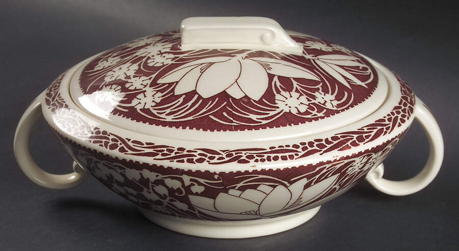 Hawaiian Flowers Maroon 1.5 Qt Round Covered Casserole by Metlox - Poppytrail - Vernon-1