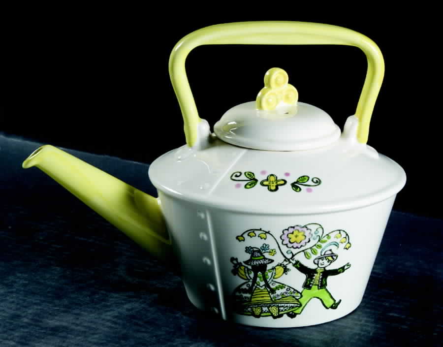 Happy Time Teapot & Lid by Metlox - Poppytrail - Vernon-1