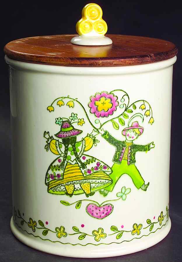Happy Time Extra Large Canister & Wood Lid by Metlox - Poppytrail - Vernon-1