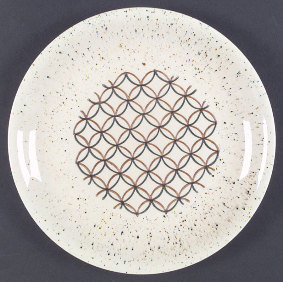Heyday Dinner Plate by Metlox - Poppytrail - Vernon-1