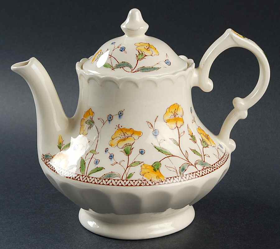 Hibiscus Teapot & Lid by Metlox - Poppytrail - Vernon-1