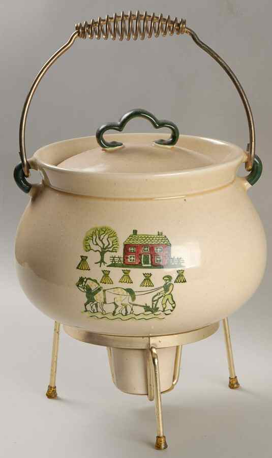 Homestead Provincial Kettle Casserole & Warmer Stand with Candle Holder by Metlox - Poppytrail - Vernon-1