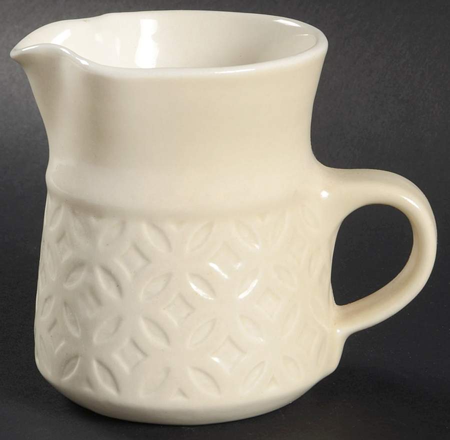 Impressions White Creamer by Metlox - Poppytrail - Vernon-1