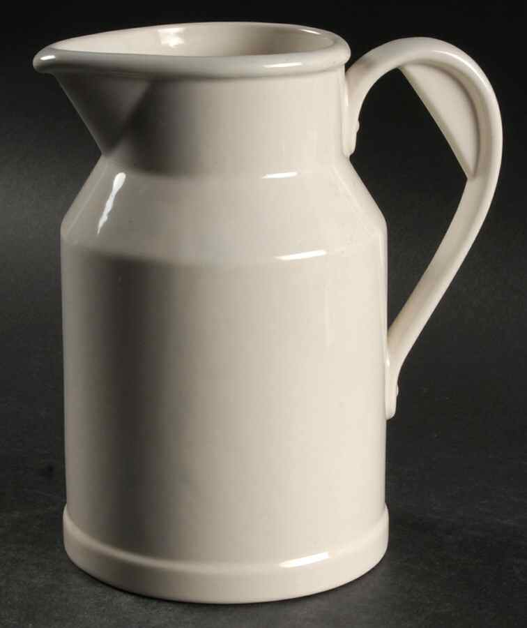 Jamestown 32 Oz Pitcher by Metlox - Poppytrail - Vernon-1