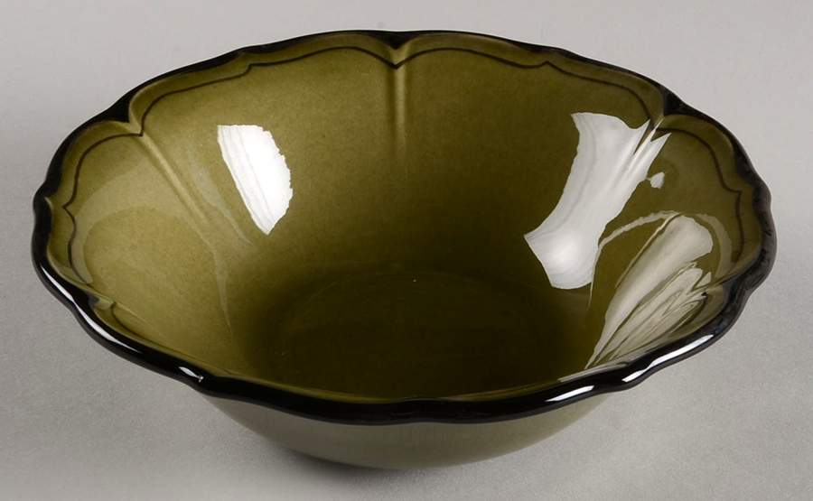 La Mancha Green 8" Round Vegetable Bowl by Metlox - Poppytrail - Vernon-1