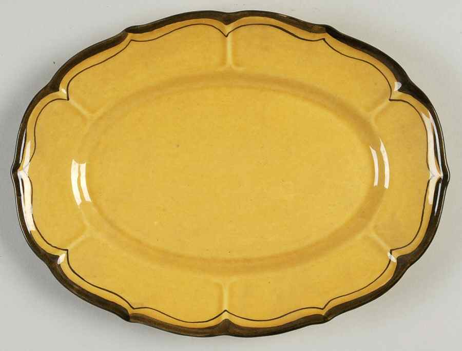 La Mancha Gold 10" Oval Serving Platter by Metlox - Poppytrail - Vernon-1