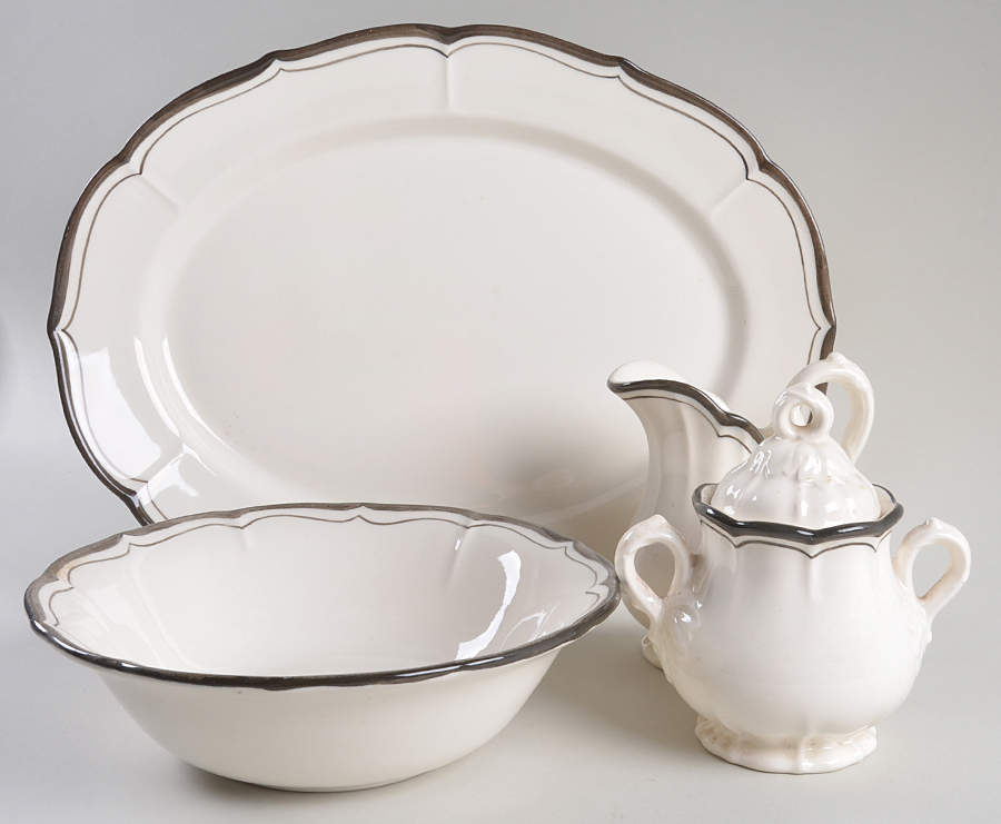 La Mancha White 5 Piece Hostess Set by Metlox - Poppytrail - Vernon-1