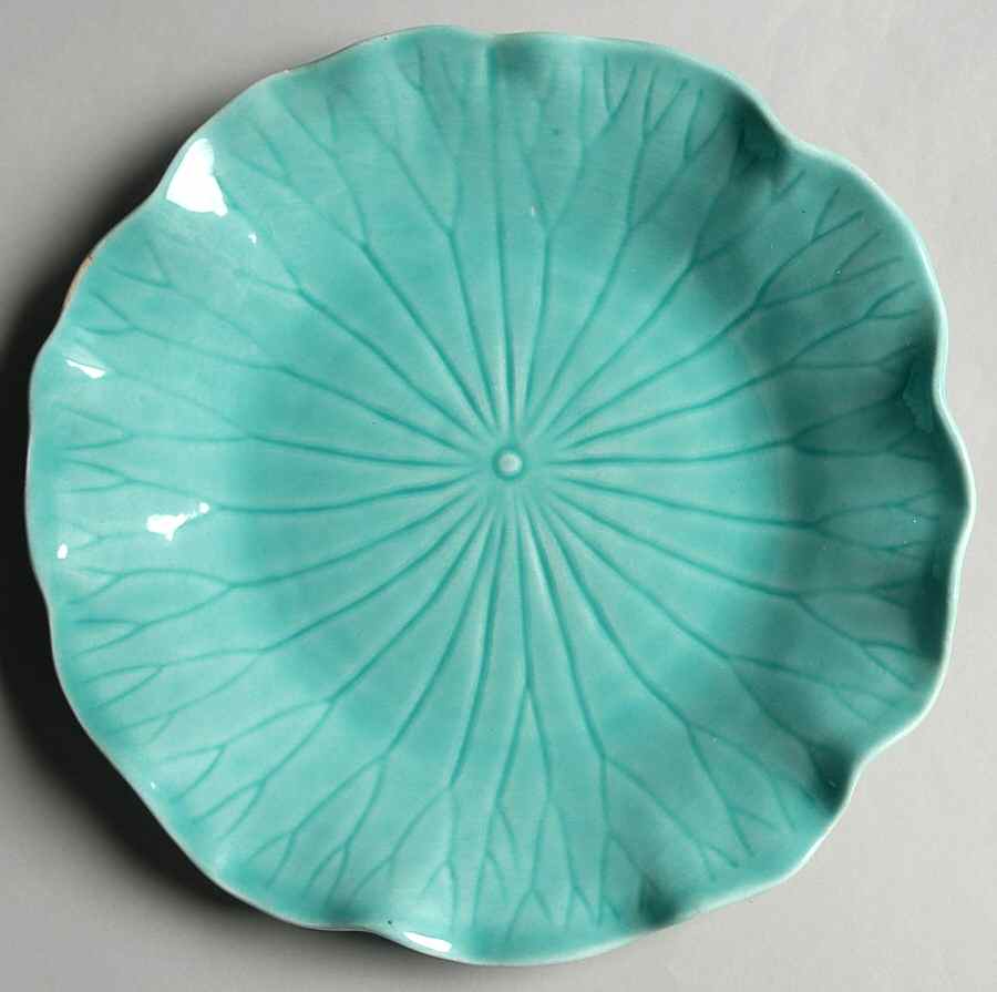 Lotus Aqua (Second Series) Salad Plate by Metlox - Poppytrail - Vernon-1