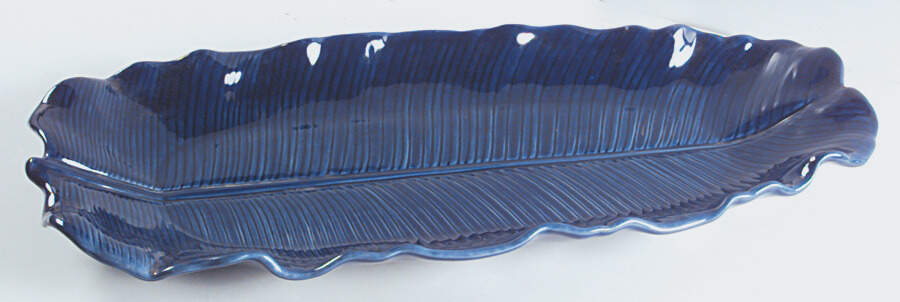 Lotus Midnight Blue (Dark Blue) 20" Oval Serving Platter by Metlox - Poppytrail - Vernon-1