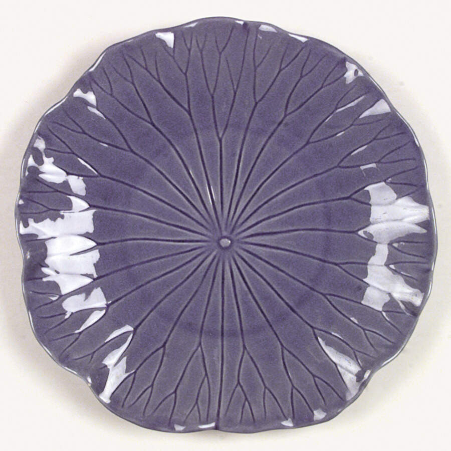 Lotus Medium Blue Dinner Plate by Metlox - Poppytrail - Vernon-1