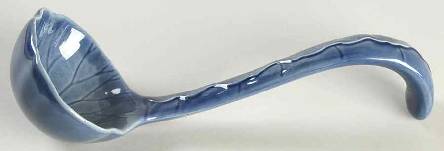 Lotus Medium Blue Tureen Ladle by Metlox - Poppytrail - Vernon-1