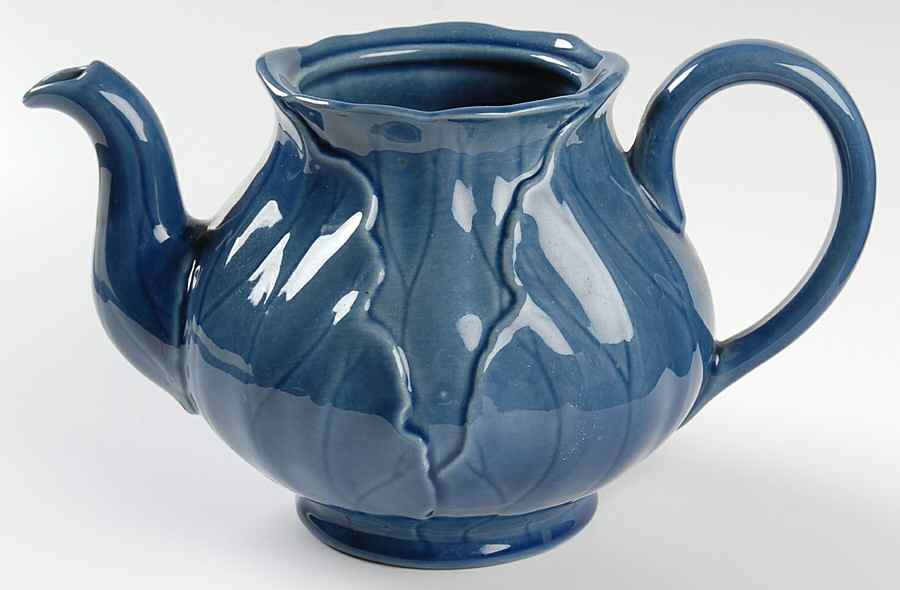 Lotus Medium Blue Teapot No Lid by Metlox - Poppytrail - Vernon-1