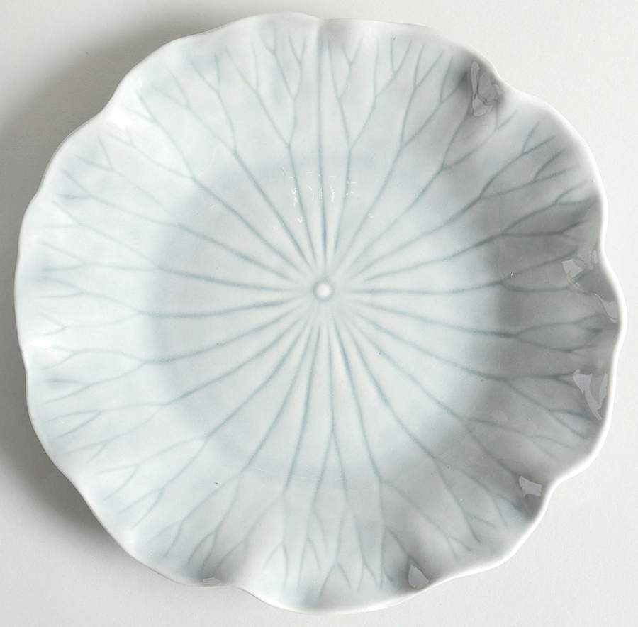 Lotus Gray Salad Plate by Metlox - Poppytrail - Vernon-1