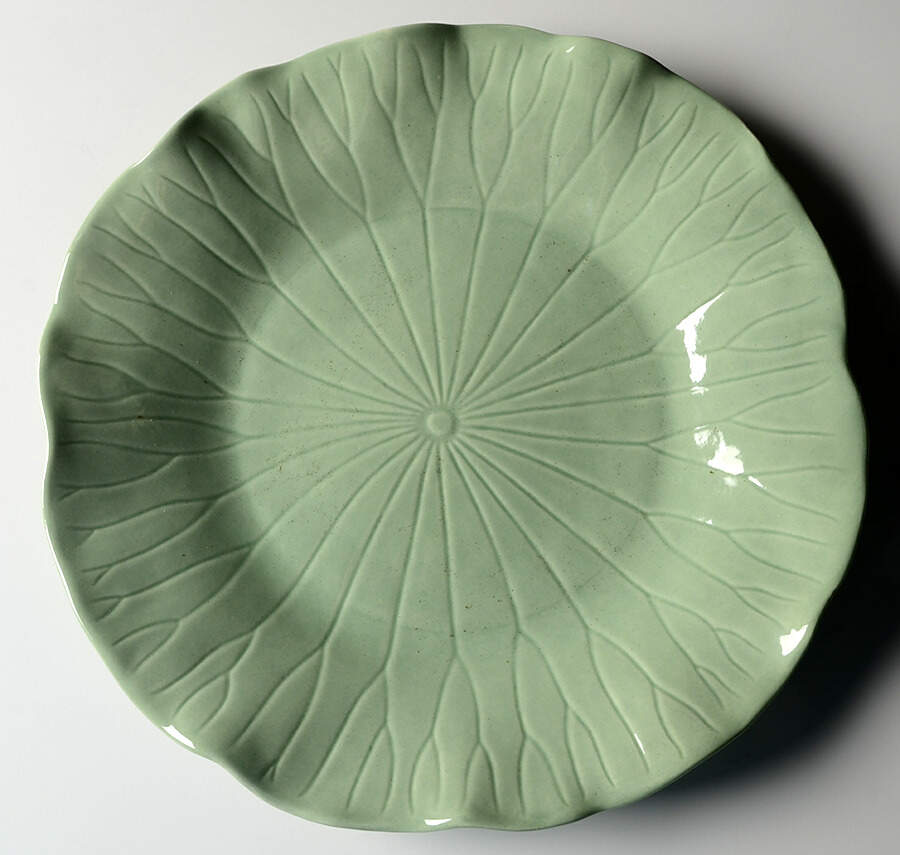 Lotus Jade Green 12" Chop Plate (Round Platter) by Metlox - Poppytrail - Vernon-1
