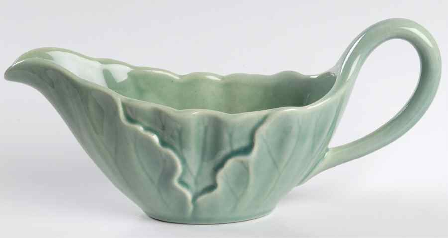 Lotus Jade Green Gravy Boat by Metlox - Poppytrail - Vernon-1