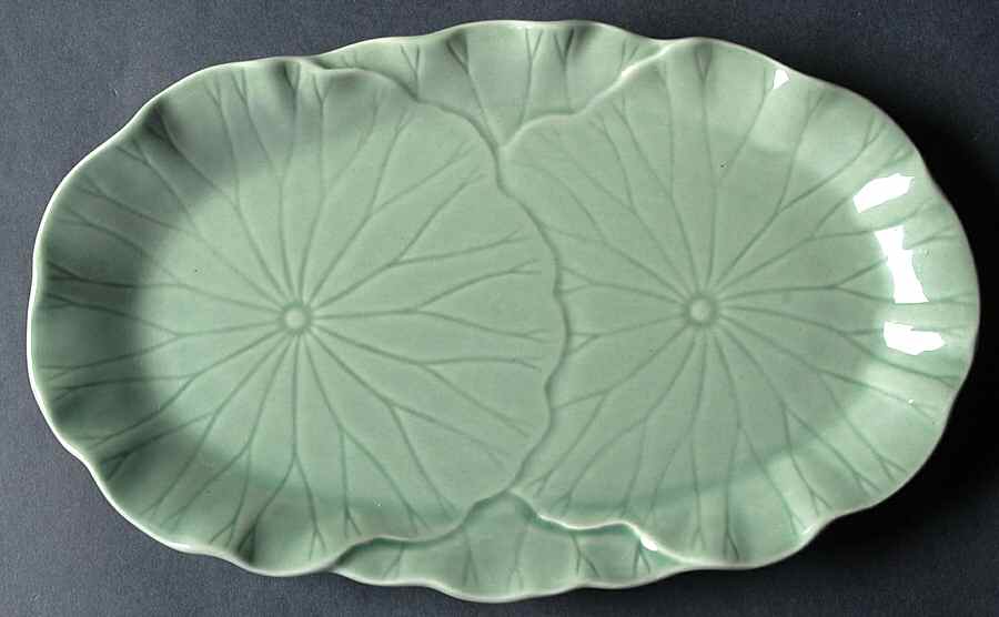 Lotus Jade Green Relish by Metlox - Poppytrail - Vernon-1