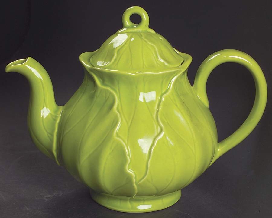 Lotus Lime Green Teapot & Lid by Metlox - Poppytrail - Vernon-1