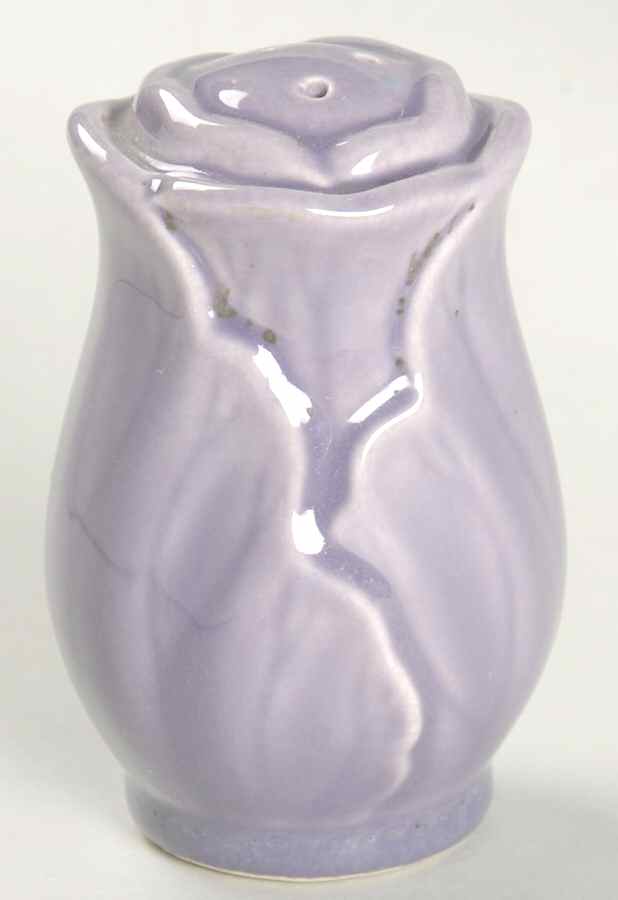 Lotus Lilac Pepper Shaker by Metlox - Poppytrail - Vernon-1
