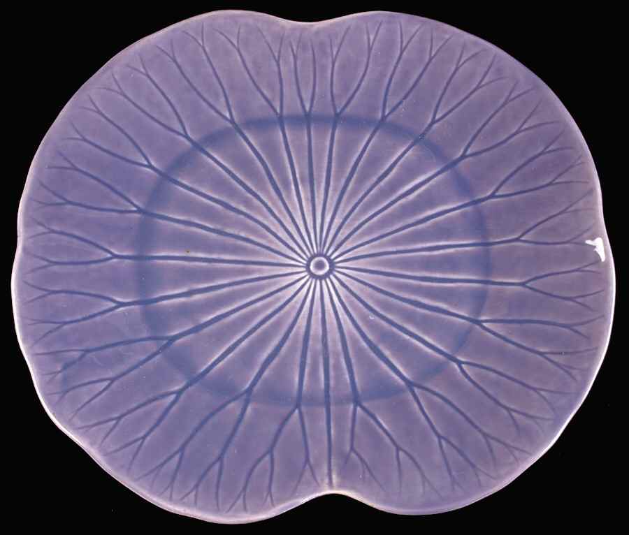 Lotus Lilac 15" Oval Serving Platter by Metlox - Poppytrail - Vernon-1