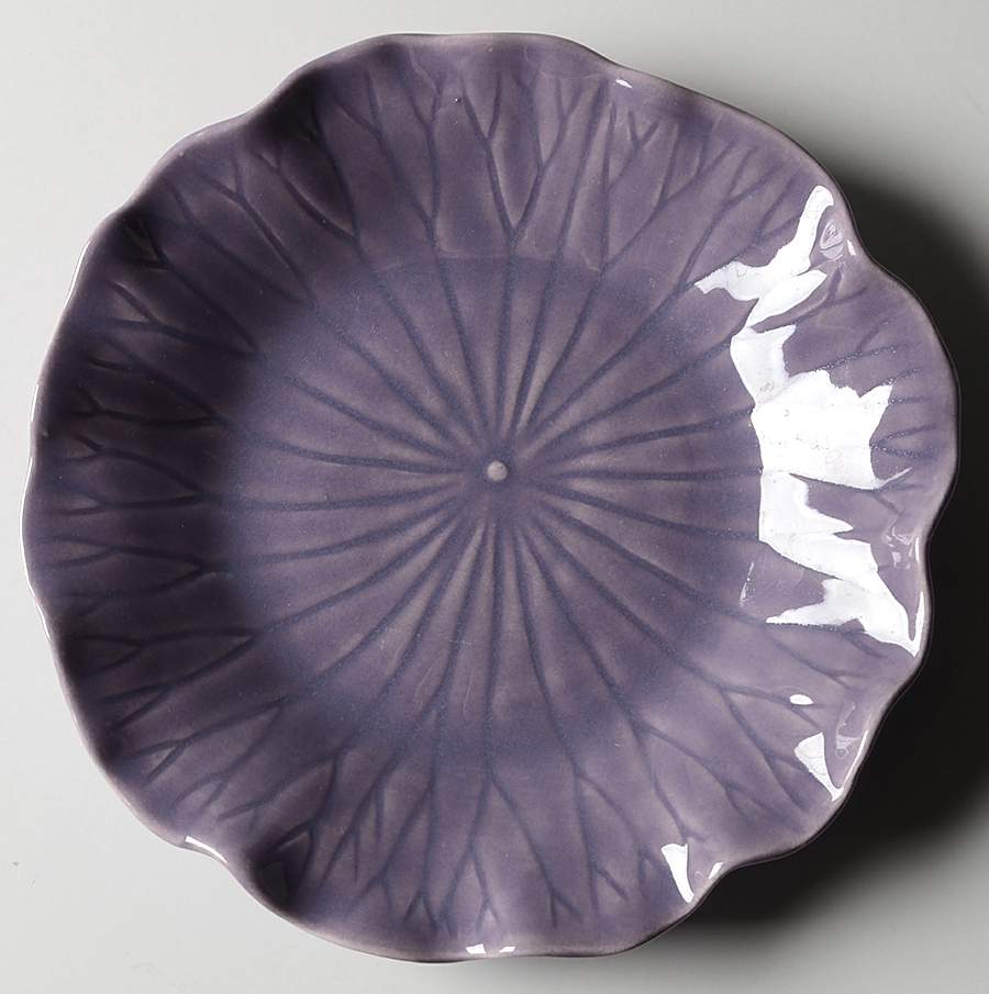Lotus Lilac Salad Plate by Metlox - Poppytrail - Vernon-1