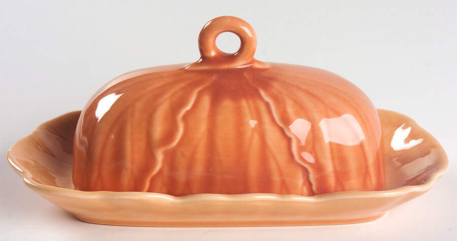 Lotus Peach Apricot 1/4 Lb Covered Butter by Metlox - Poppytrail - Vernon-1