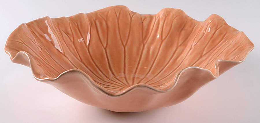 Lotus Peach Apricot 15" Large Salad Serving Bowl by Metlox - Poppytrail - Vernon-1