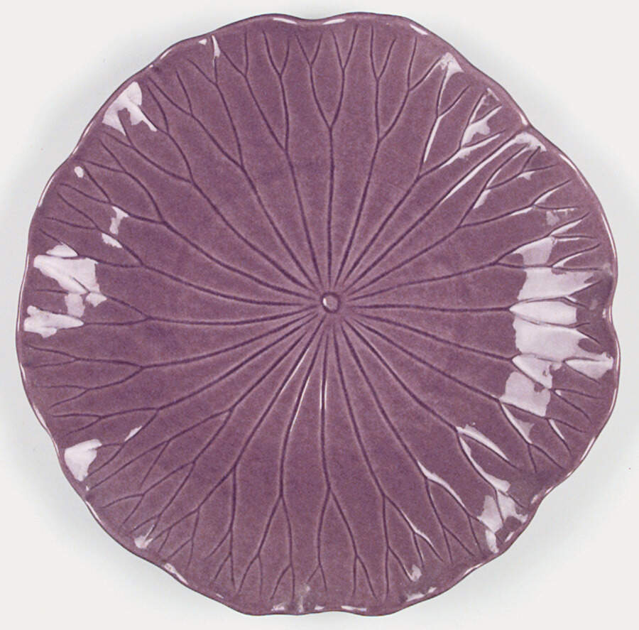 Lotus Plum Dinner Plate by Metlox - Poppytrail - Vernon-1