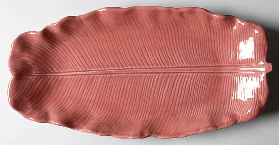 Lotus Rose 16" Oval Serving Platter by Metlox - Poppytrail - Vernon-1