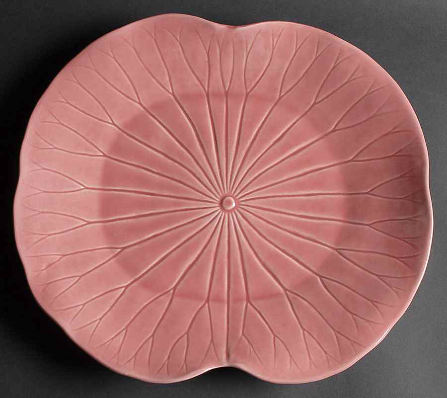 Lotus Rose 15" Oval Serving Platter by Metlox - Poppytrail - Vernon-1