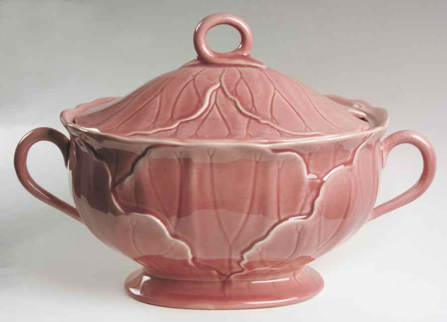 Lotus Rose Tureen &  Lid by Metlox - Poppytrail - Vernon-1