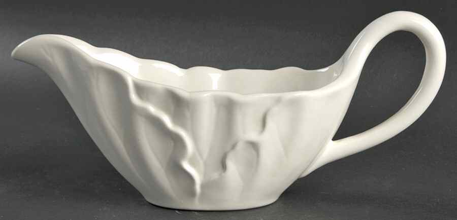 Lotus White Gravy Boat by Metlox - Poppytrail - Vernon-1