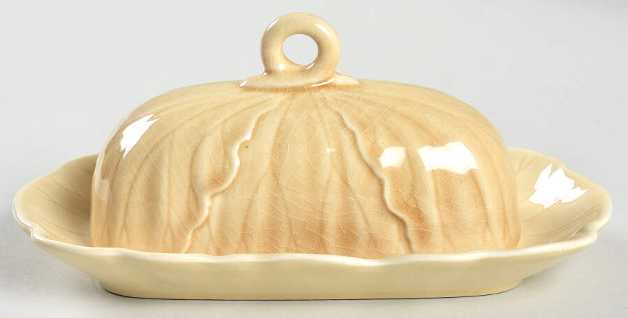 Lotus Wheat 1/4 Lb Covered Butter by Metlox - Poppytrail - Vernon-1