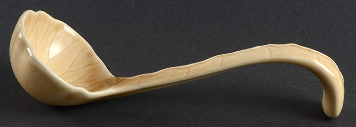 Lotus Wheat Tureen Ladle by Metlox - Poppytrail - Vernon-1