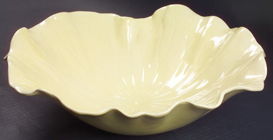 Lotus Canary Yellow (Light) 14" Large Salad Serving Bowl by Metlox - Poppytrail - Vernon-1